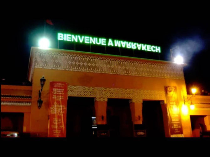 HICHAM BENOHOUD et SA "BIENVENUE A ....." AU DESSUS DE LA BANK EL MAGHRIB PLACE JAMAA EL FNA.