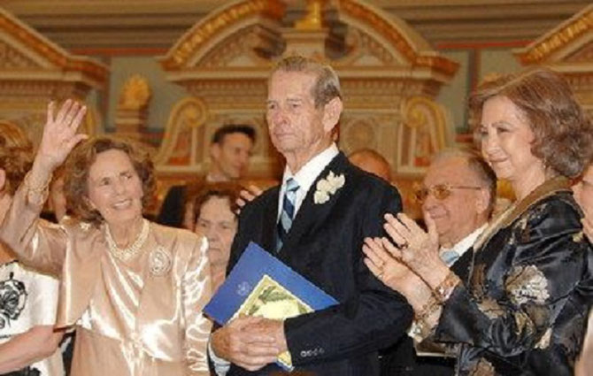 10 JUIN 2008. 60 ANS APRES LE ROI ET LA REINE FÊTENT  LEURS NOCES DE DIAMANT à BUCAREST