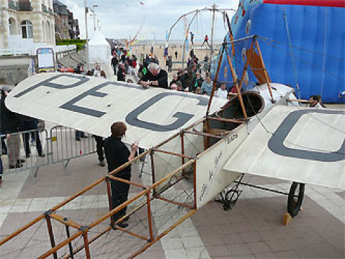 HOULGATE SAMEDI 8 SEPT. 2012. COMMEMORATION DU VOL ROLAND GARROS. C* www.aerohistory.org