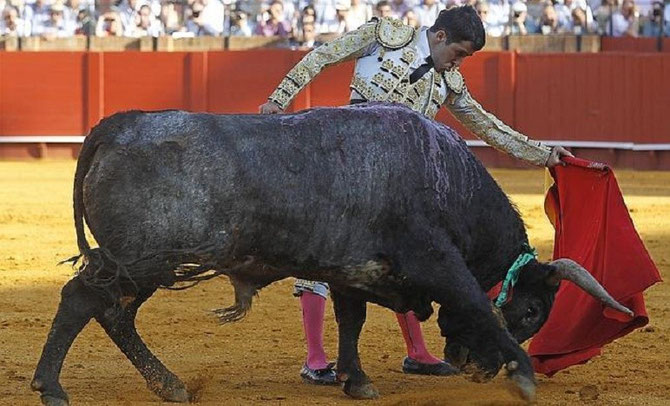  SEVILLE. DIMANCHE 21 AVRIL 2013. JAVIER CASTANO ET ALMENDERO . C* RAUL ROBLADO  