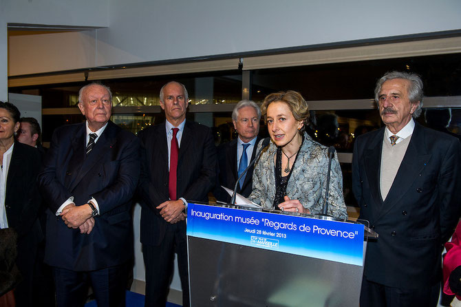 JEUDI 28 FEVRIER 2013, INAUGURATION DU MUSEE. REGARDS DE PROVENCE. g. Jean-Claude GAUDIN Sénateur-Maire . dte Adeline GRANEREAU Directrice et le Père Fondateur Pierre DUMON 