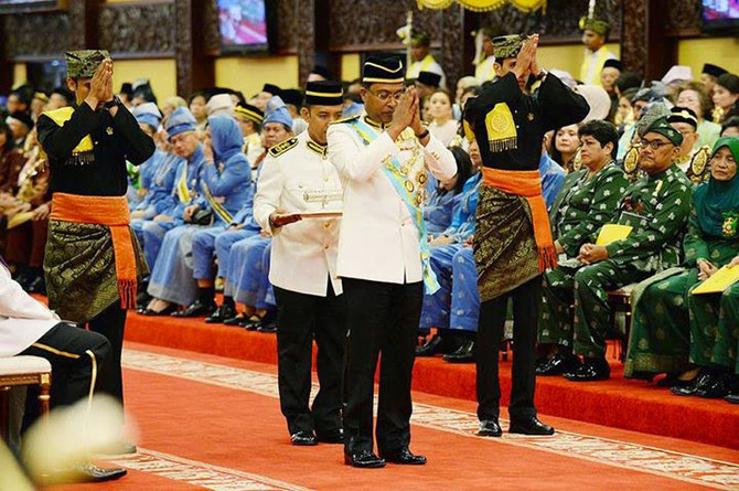 6 MAI 2015. COURONNEMENT DU 35e SULTAN DE PERAK à  ISTANA ISKANDARIAH