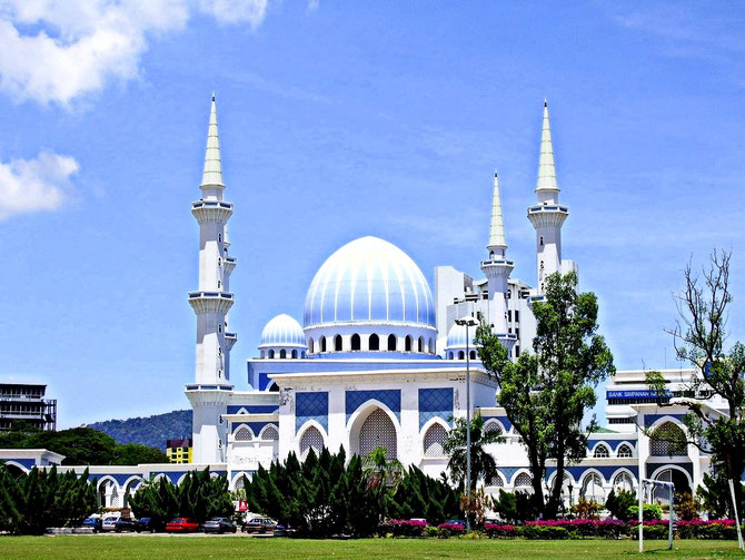 LA MOSQUEE DE PEKAN  CAPITALE ROYALE DU SULTANAT DE PAHANG.