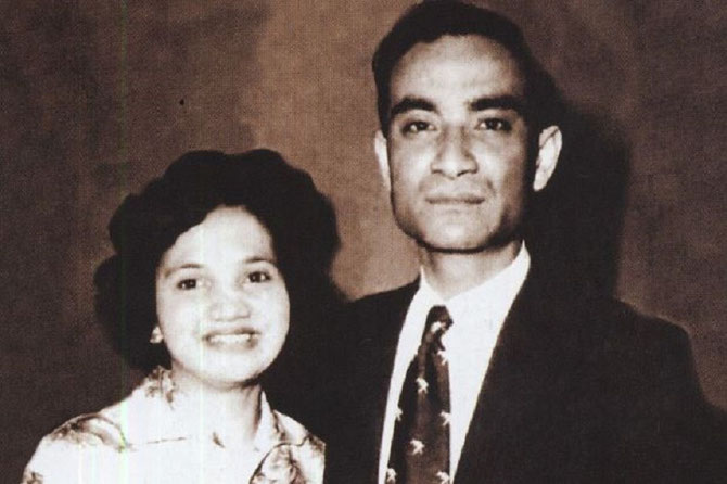 HUSSEIN ONN (1922+1990, 3e Premier Ministre  de 1976 à 1981), SON EPOUSE SUHAILA NOAH (1931+ 2014), MARIES LE 22 JUILLET 1948, PARENTS DE 4 FILLES et 2 GARçONS : HARIS ONN et HISHAMMUDDIN HUSSEIN, actuel MINISTRE DE LA DEFENSE