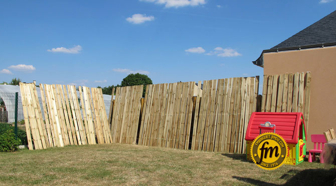 Pose palissage en bois pas cher