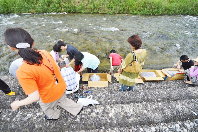 Animal Releasing　Practice,　放生実践、　Tokuzumi,　Taanbun, Tanbun、helping gods.