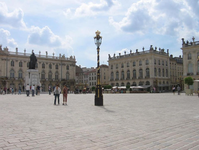 Nancy, Place Stanislas : l'un des décors du roman