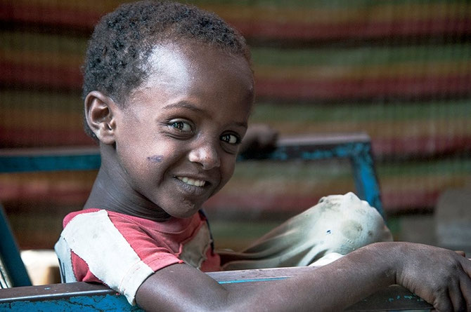 Etiopia, bimbo sordomuto 