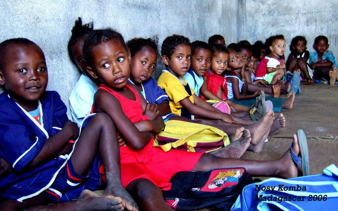 Scuola elementare sull'isola di Nosy Komba (Madagascar 2006)