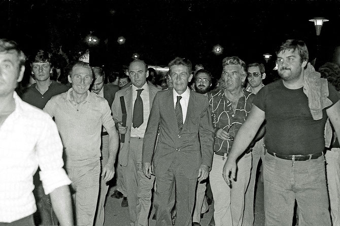 Enrico Berlinguer a Civitavecchia (1975)