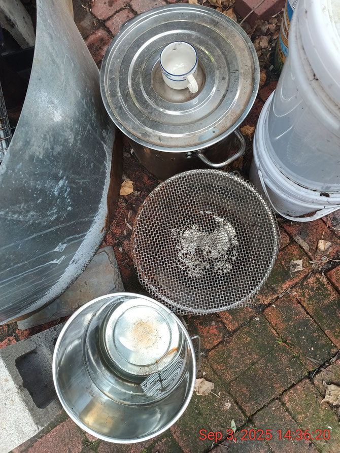 Quench/'Smoke water' system.