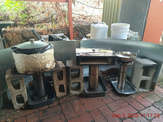 The latest version of the 'Navigator Kitchen' without using any UPSs