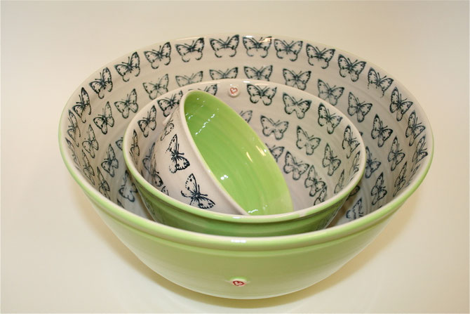 Müsli 18€ & Schüsseln  mit Kleine Schmetterlinge“ sortiert “kleine Grösse 28€ grossse 48€
