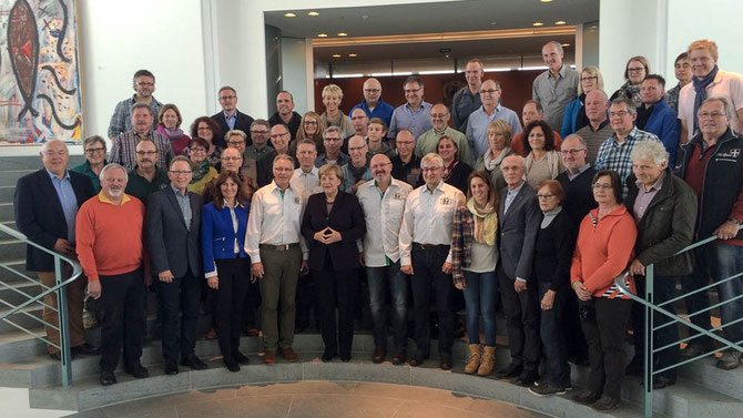 Die VOR-TOUR der Hoffnung-Helfer und -Kümmerer mit Frau Bundeskanzlerin Merkel Foto: Erwin R.