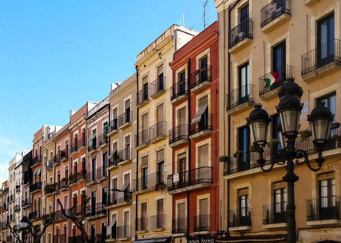 Am Placa de la Font, Tarragona.