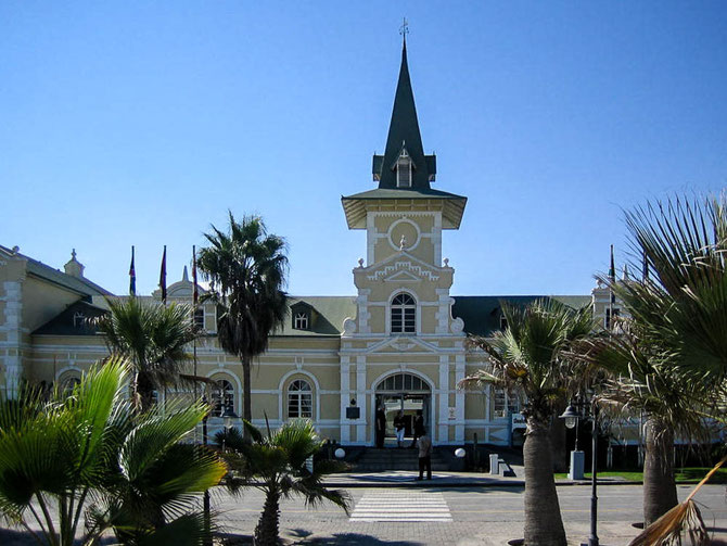 Ehemaliger Bahnhof, heute Hotel