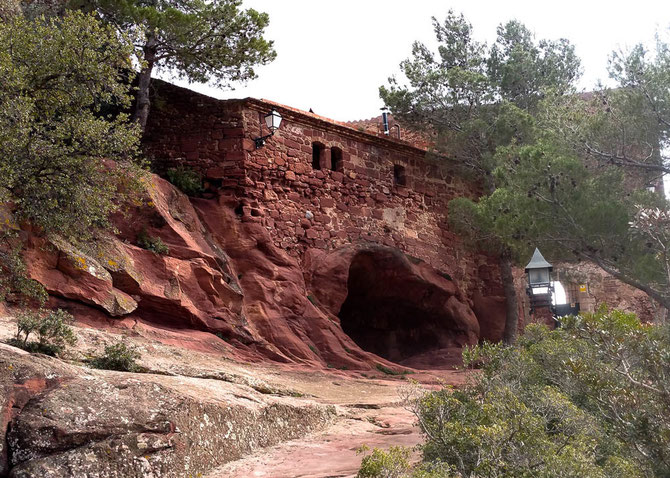 Ermita de la Mare de Déu de la Roca de Mont-Roig.