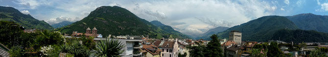 Blick von Bozen Richtung Rosengarten