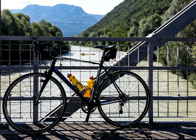 Über die Etsch. Kurz vor Bozen