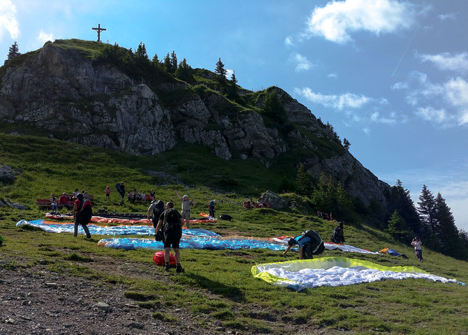 Gleitschirmflieger-Schule am Neunerköpfle