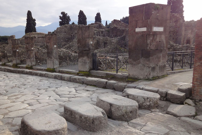 Zebrastreifen in Pompeji