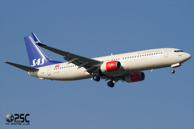 LN-RRF B737-883 35707/2610 SAS Scandinavian Airlines - Scandinavian Airlines System