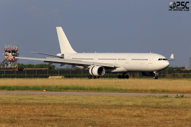 CS-TRI A330-322 127 Hi Fly