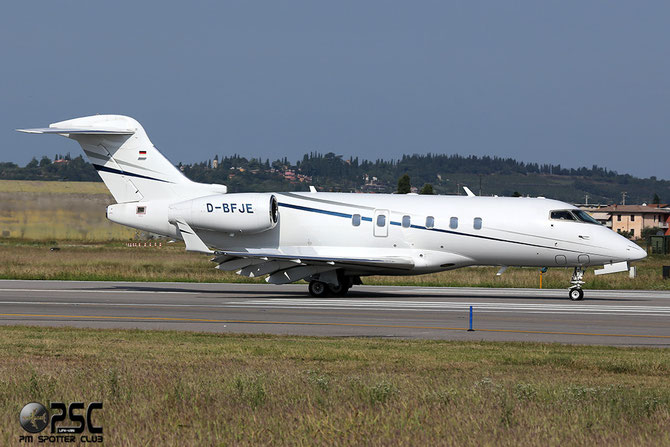 D-BFJE CL-300 20004 Fairjets GmbH