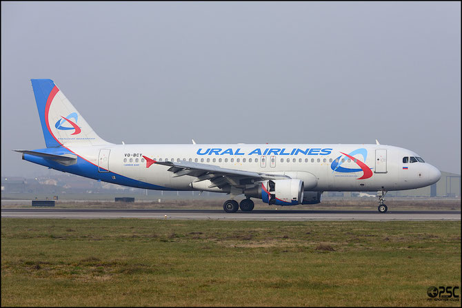 VQ-BCY A320-214 1484 Ural Airlines @ Aeroporto di Verona © Piti Spotter Club Verona