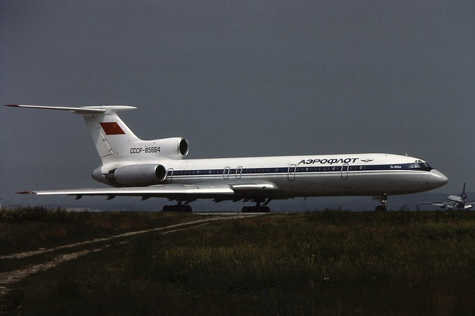 89A818 Tu-154M CCCP-85664 AFL/International (Aeroflot)