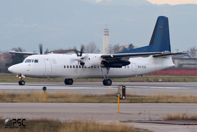 PH-KXX Fokker 50 20262 Denim Air