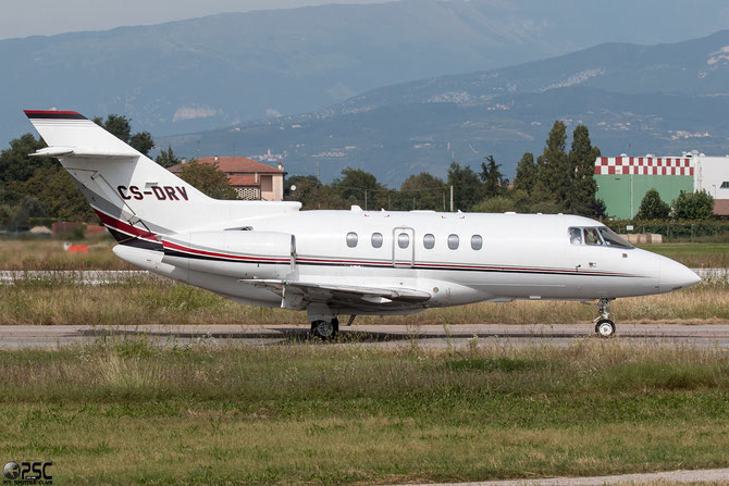 CS-DRV BAe125-800XPi 258825 NetJets Europe