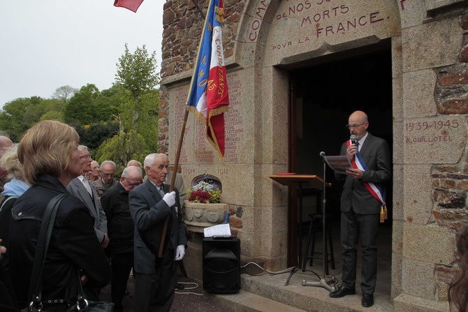 Message du ministre des Anciens Combattants. Lu Ms le Maire le  Mai 2016