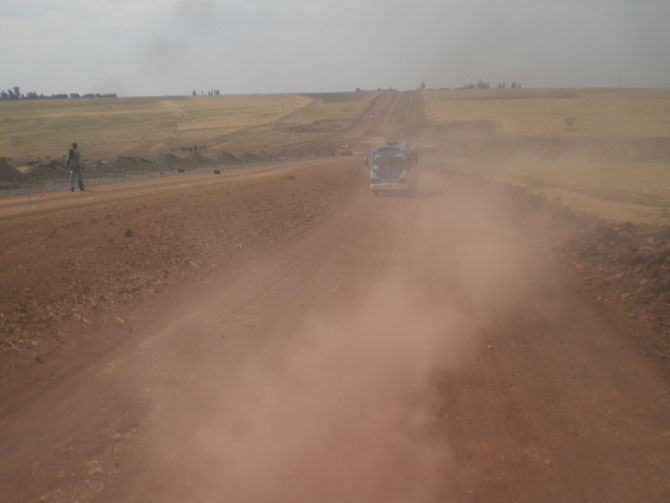 Äthiopien, Staub, Bus, Dodola, Bale Mountains