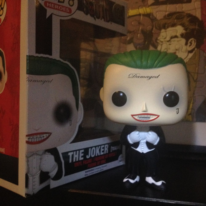 Suicide Squad : The Joker ( Tuxedo ) Pop! vinul figure from Funko. A Hot Topic exclusive.