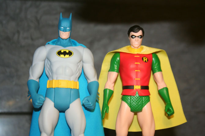 Super Powers Batman & Robin scale 1/10 statues, by Kotobukiya (2015).