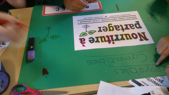 En amont, la confection des affiches