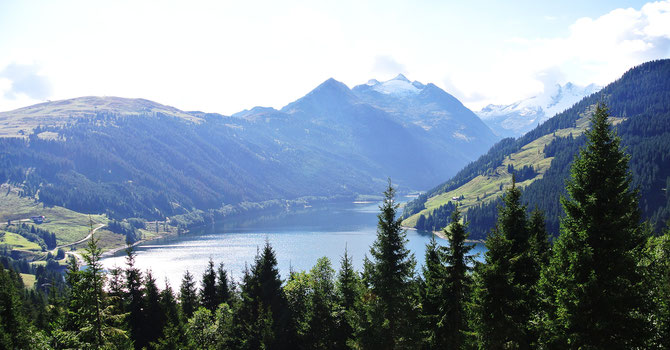 Durlaßboden Speicher bei Gerlos (oben), auf der Gerlos-Alpenstraße (unten)