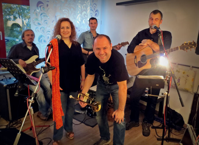 Die Band Art Y Shock: Der musikalische Wellness-Faktor zu den Erlebnistagen 2016 in Teuschnitz.