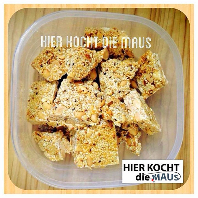 Selbstgemachte Sesam-Erdnussriegel a la Mr Tom