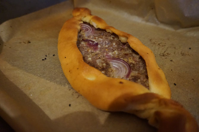 Rezept saftige Pide- Teigschiffe | mit Hackfleisch - kiymali