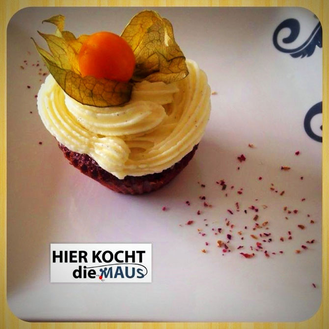 himmlische red velvet cupcakes mit Vanille-Frosting