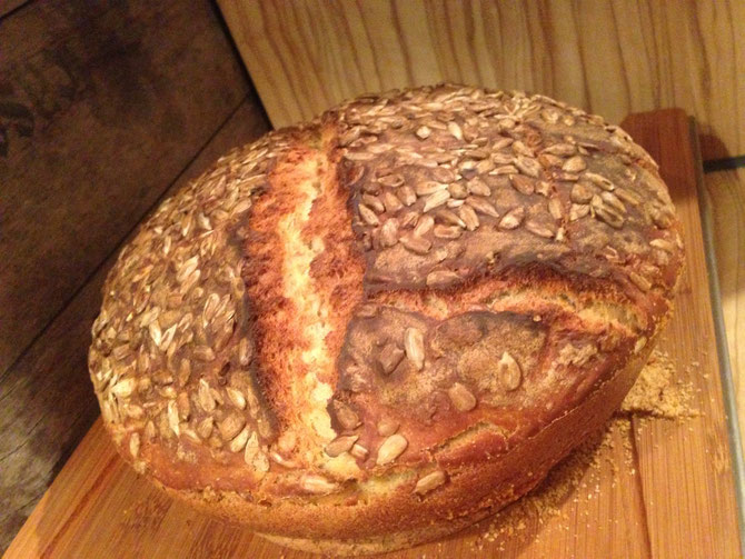 Rezept Sonnenblumenkern Brot aus dem Roemertopf Pane