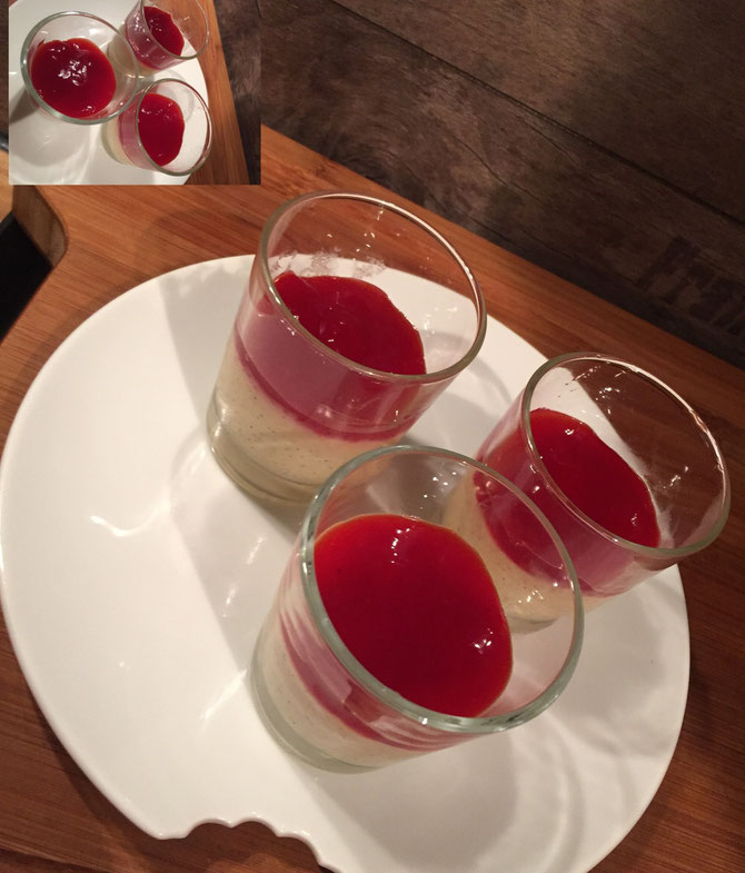 Panna Cotta ohne Gelatine und Agar-Agar mit einer Erdbeer Haube