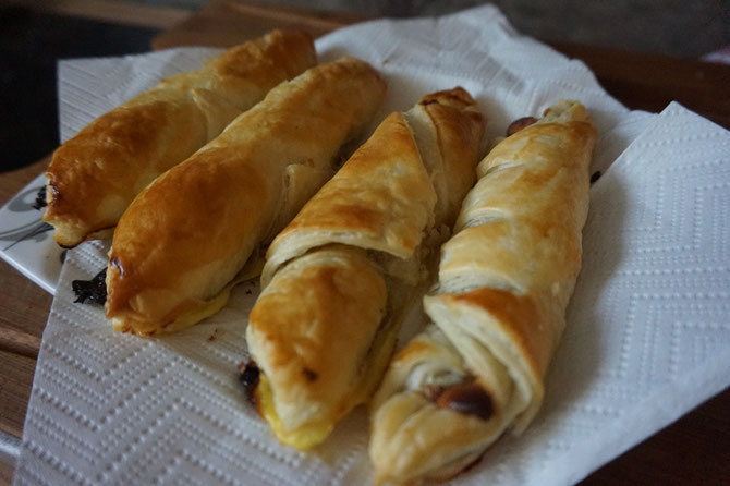 Rezept Kinder Riegel Croissants aus Blaetterteig