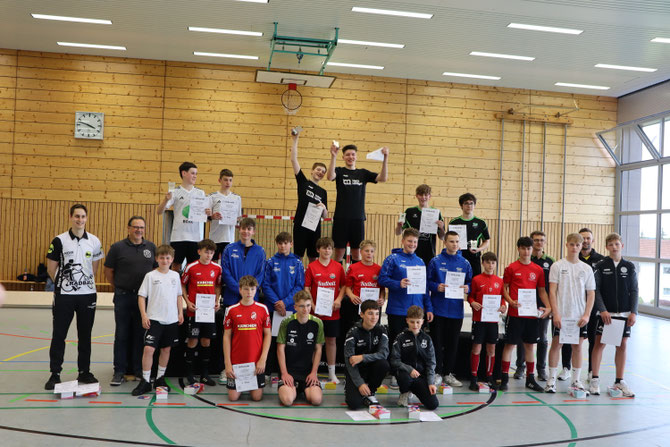 11 Mannschaften kämpften dieses Jahr um den Pokal der U17