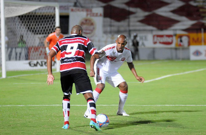 Luiz Alberto, en su primer partido con el Náutico ante el Santa Cruz.