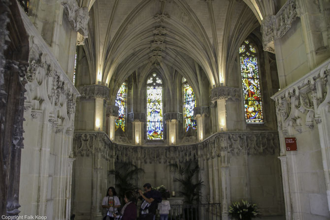 Bild: Im Innern der Chapelle Saint Hubert im Château d´Amboise