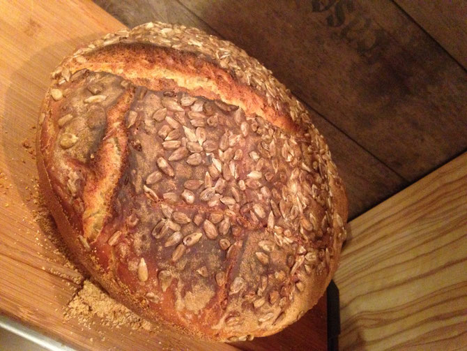 Rezept Sonnenblumenkernbrot aus dem Roemertopf Pane