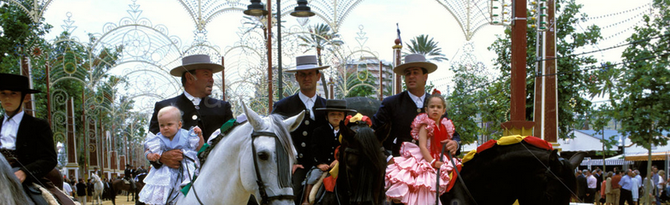 FÊTE DU CHEVAL. DON ALVARO DOMECQ ROMERO et SES NEVEUX ANTONIO ET LUIS DOMECQ DOMECQ, FILS DE DONA FABIOLA.